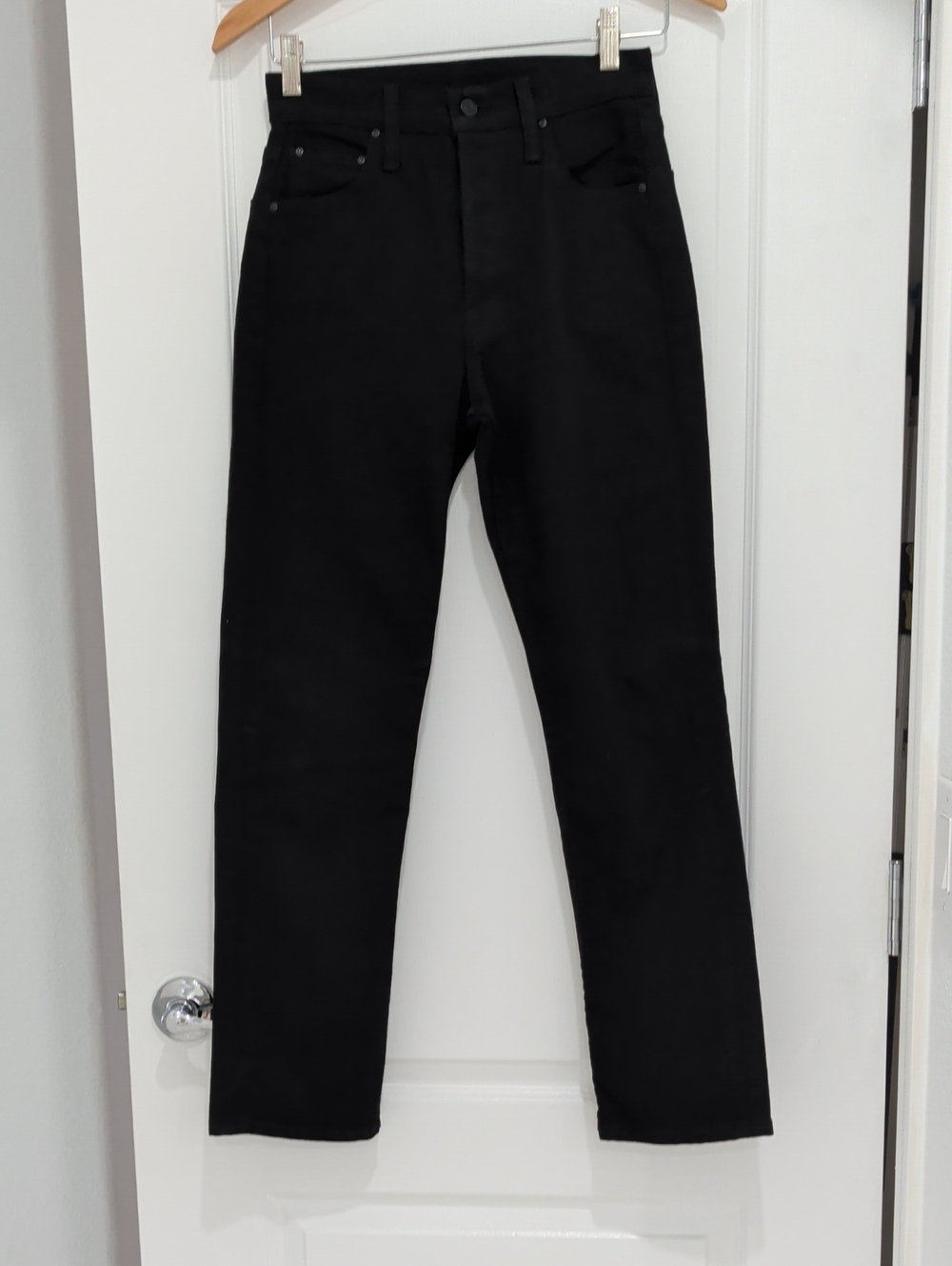 Like New MOTHER The Tomcat Ankle Jeans Jet Black Lasting Impression High Rise 26